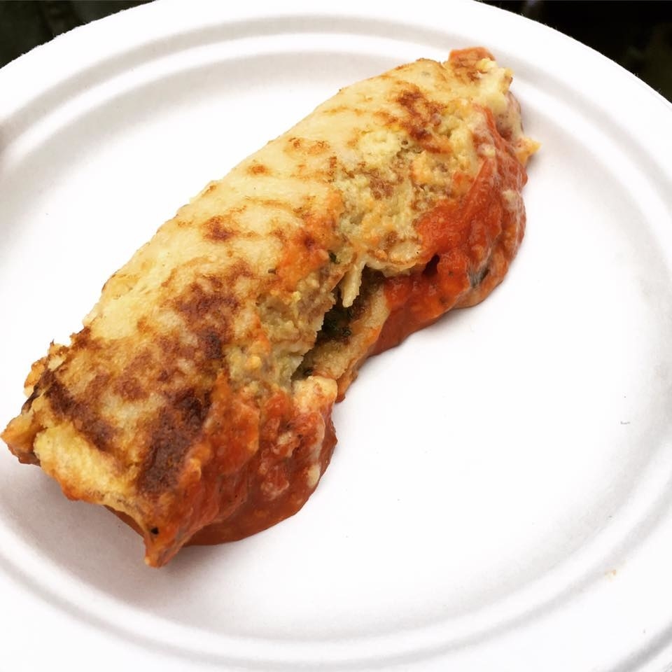 Barbetta, which celebrated its 100th Anniversary in 2006 (it's the oldest restaurant in New York that is still owned by the family that founded it), presented Crespelle alla Savoiarda. This cannelloni-like crepe was filled with vegetables and smothered in a Béchamel and marinara sauce.