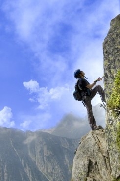 Personally, I have never climbed a mountain alone. I don't even think I've climbed a mountain? But that's just me. According to dating apps, EVERY man has climbed a mountain alone. Mountains and dating apps are mutually exclusive. If you don't know, now you know.