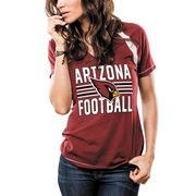 This girl loves her home town. So she brings it with her. She doesn’t care about blending in with the locals nor did she do any research while packing. She threw in her favorite jersey shorts, NFL t-shirt, flip flops, and headed off to France!