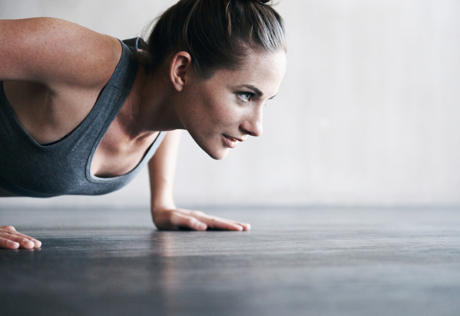 Exercise first thing in the morning; when the bond of water and earth elements is at its pinnacle. Aim for vigorous exercise in the morning to revitalise your body.