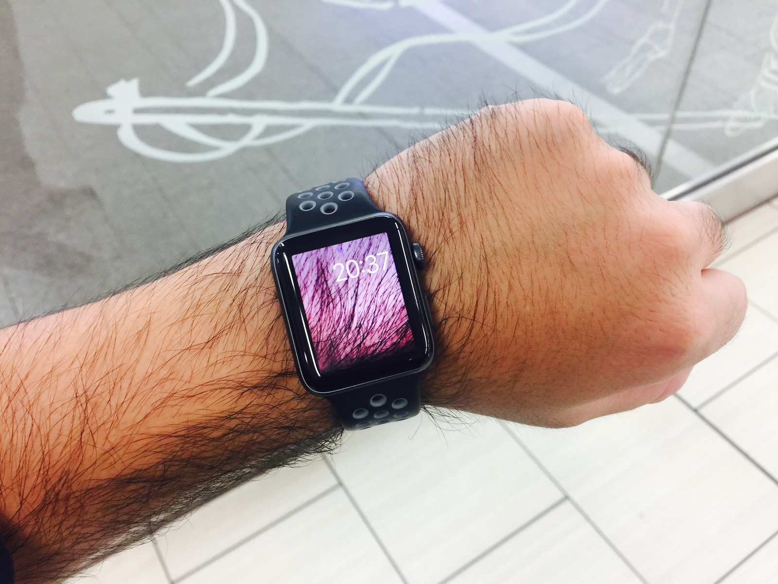 Apple Watchの最高の待ち受け画面を発見した