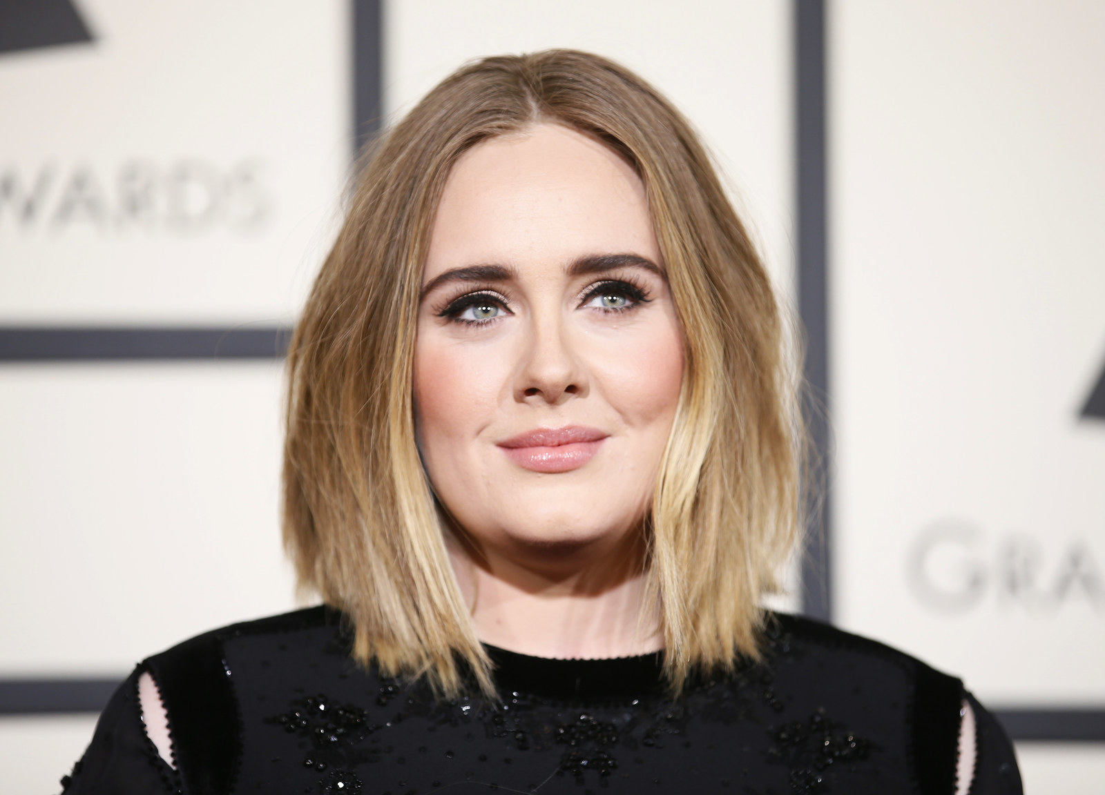 Adele Has Cancelled The Last Two Shows Of Her Tour After She Damaged ...