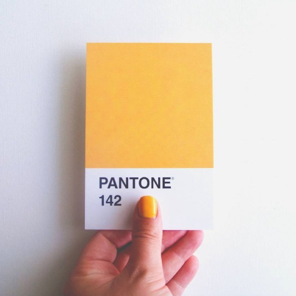 Pantone 142