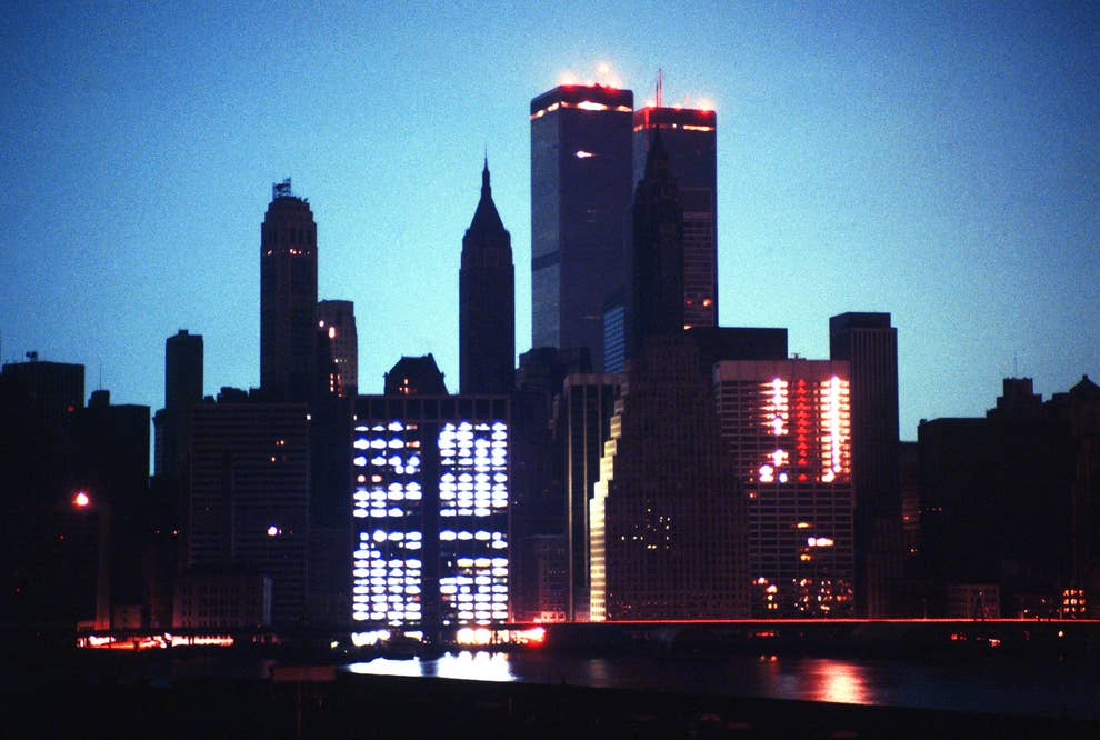 24 Wtf Pictures From When New York Went Totally Dark In 1977