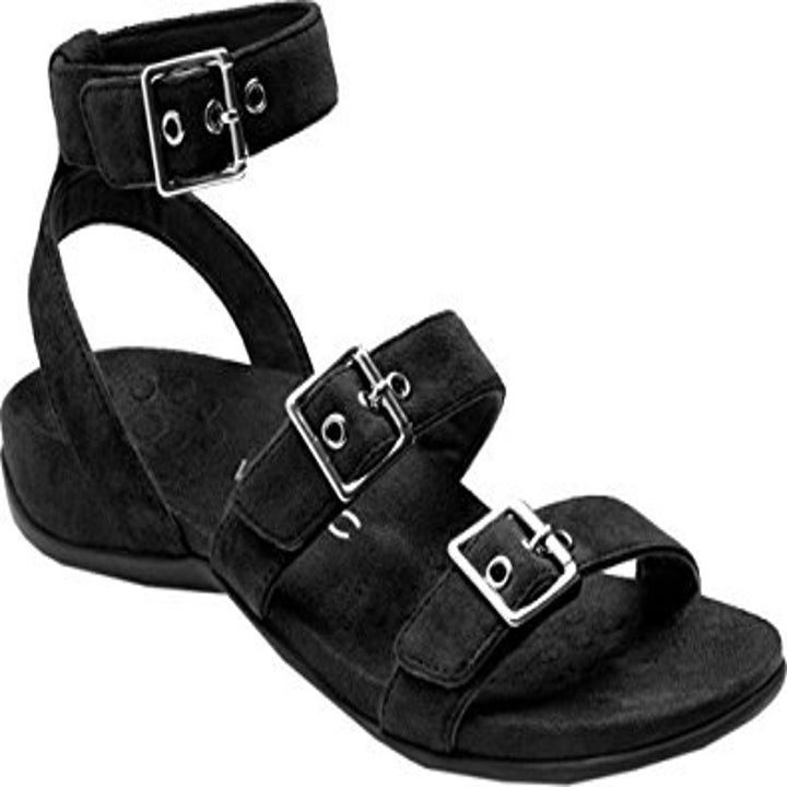 edema sneakers