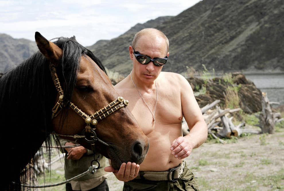 28 WTF Pictures From Vladimir Putin's Crazy Life