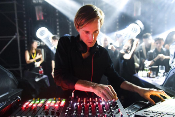 19 DJs You Should Already Be Listening To