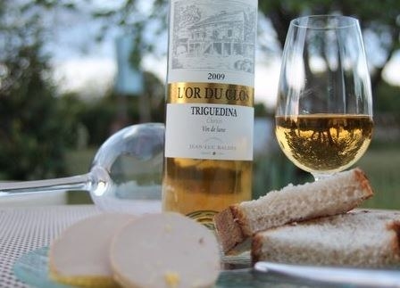 Researchers theorize that foie gras, like wine, can favorably influence health and wellness when consumed in small amounts. We won’t go as far as to say that the items we think of as extravagant treats are actually good for us, but small amounts can be your secret weapon.