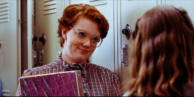 BARB from STRANGER THINGS Surprised Fans at The 2017 Comic Con