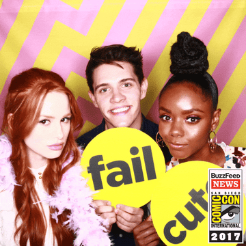 Just A Bunch Of Celebrity Photo-Booth Shots From Comic-Con