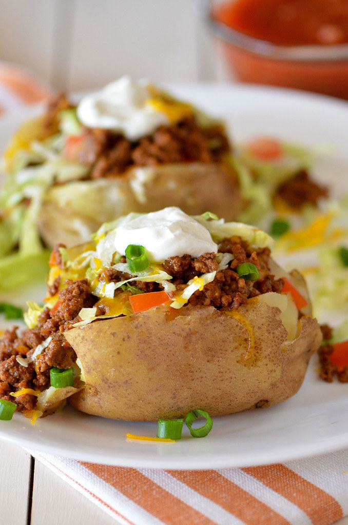 These Baked Potato Dinners Are Perfect If You're On A Budget