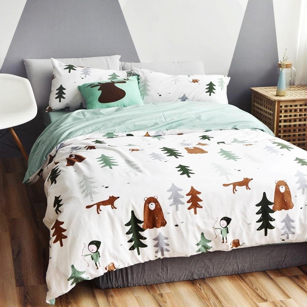 26 Inexpensive Pieces Of Bedding You'll Want To Buy ASAP