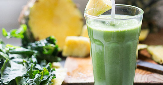 Time: 20 minutesIngredients:1 cup coconut milk3 cup pineapple1 tablespoon flax seeds1/2 tablespoon lemon juice1/4 cup water1 cup basil1 cup spinach1 pinch salt3/4 cup ice cubes1 tablespoon coconutMethod:Take a mixer and combine all the ingredients along with ¼ cup of water and blend till smooth.Pour the smoothie in a pub glass and garnish with shredded coconut. Serve immediately.