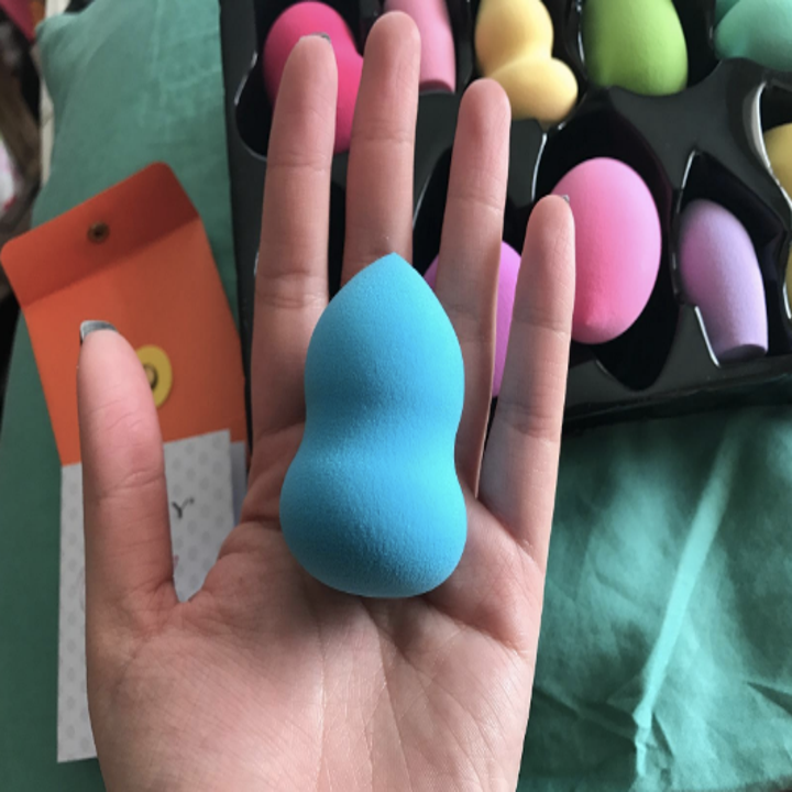 17 Beauty Blender Dupes That Are Actually Worth Buying