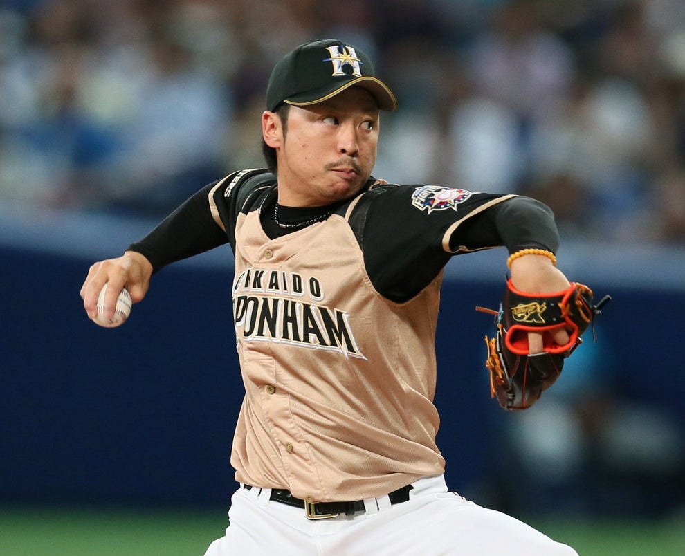 ○北海道日本ハムファイターズ 『谷元圭介』投手 ピンバッジ 2012年 