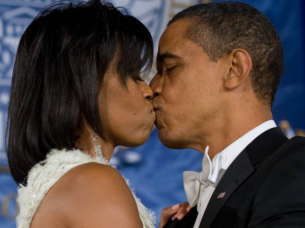 キスは歴史を変える 喜び 慈しみ 愛を撮った25枚の写真 キスは歴史を変える 喜び 慈しみ 愛を撮った25枚の写真