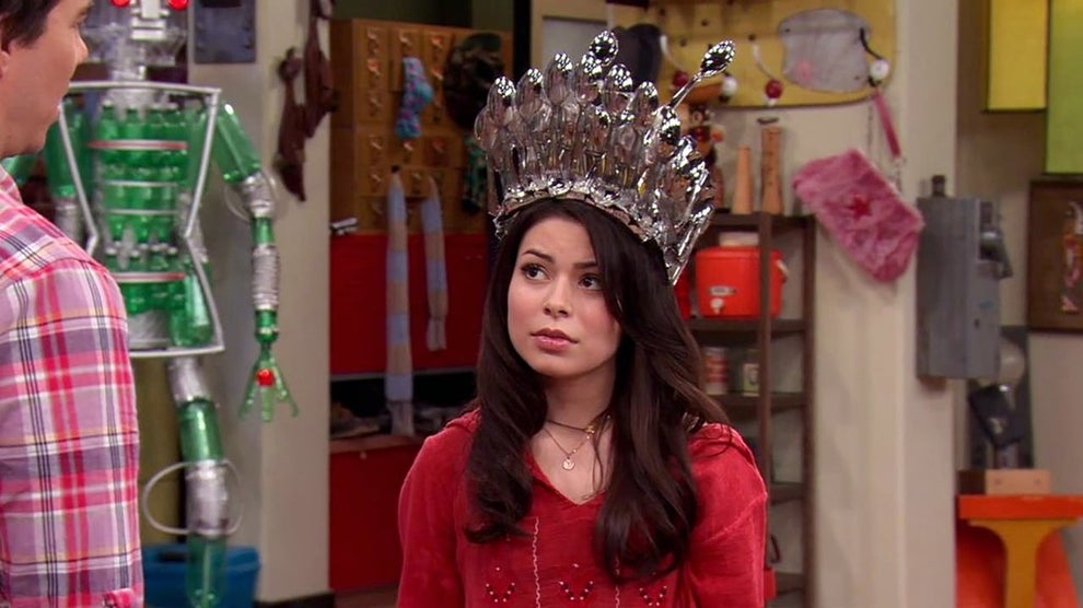 We Need To Talk About How Miranda Cosgrove Is A Literal Millennial Queen