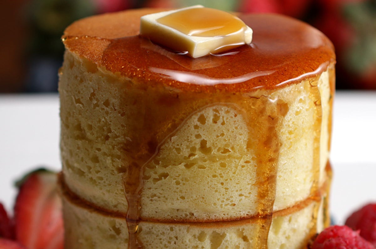 ふっかふか カフェメニューみたいなパンケーキ