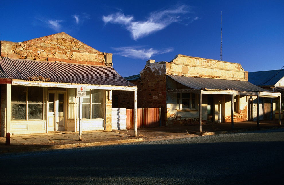 16 Fascinating Photos Of Outback Ghost Towns Around Australia
