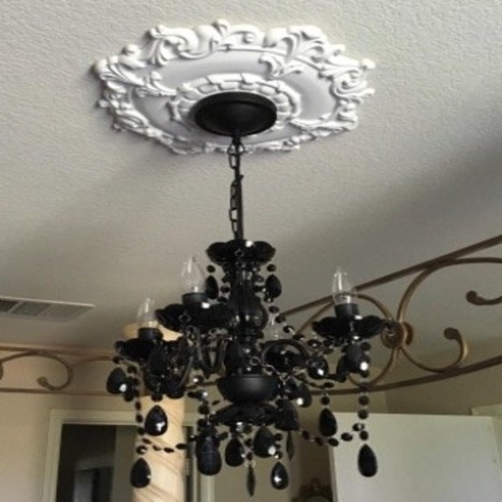 21 Ridiculously Clever Ways To Decorate Your Ceiling