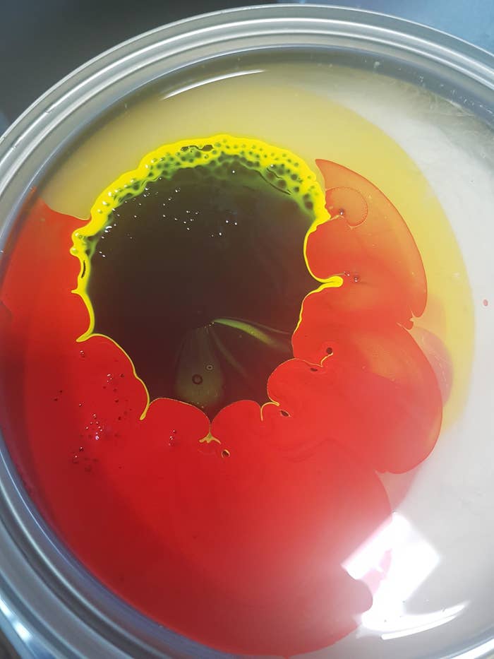 These Unstirred Cans Of Paint Are Like Xanax For Your Eyes