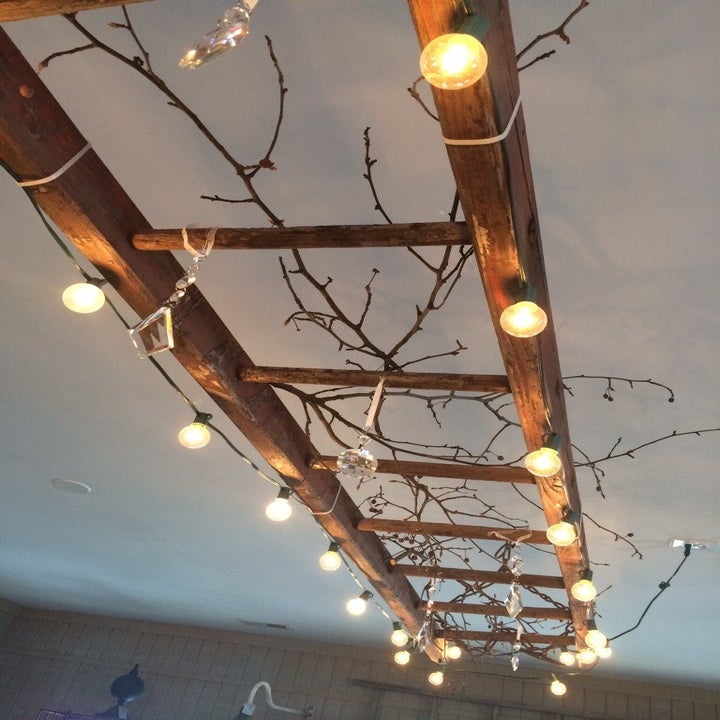 26 Gorgeous Ways To Decorate Your Home With String Lights