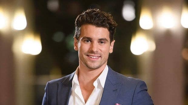 There Was A Lot Of Slutshaming On The Bachelor Australia And Everyone S Pissed My fave part of the bachelor intros is when they have a montage of the 15+ plus girls who were too boring to air. save james blunt 2017. the bachelor australia