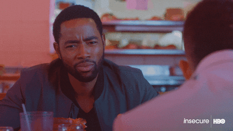 «Je pense que Lawrence dans Insecure est une pourriture, je ne sais pas pourquoi tant de gens le défendent. C'est le "mec gentil" qui est en fait une pourriture par excellence.» –Cierra Johnson, Facebook«Je le plaignais vraiment dans la saison 1, c'était un mec tellement bien... Maintenant dans la saison 2, il a déjà trompé sa nouvelle copine Issa, puis l'a plaquée devant sa famille, quand elle décide de lui pardonner (il décide de sortir boire un verre avec des collègues et réussit à draguer une serveuse.) La naissance d'un fuckboy... Quel connard!» –monirotten88