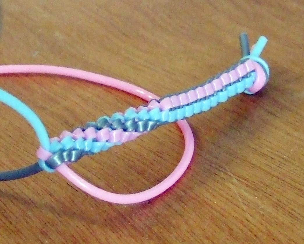 tie plastic string