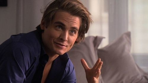 Sure, it was just a one night stand, but Serena and Damien were still not a good match. Simply put, Damien was an awful person and him and anyone, even Jenny Humphrey, would never be a good match.