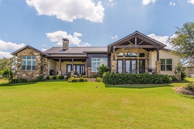 Austin: 4 BR Modern Home ($874,000)