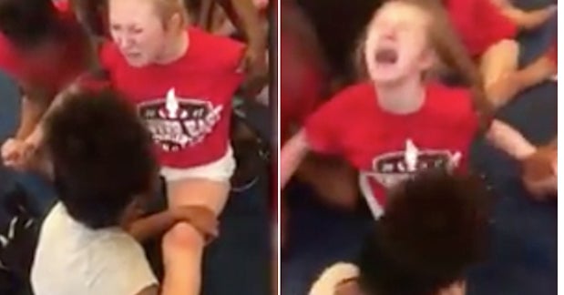 This Teen Cheerleader Was Forced To Do The Splits And Now Police Are Investigating 7243