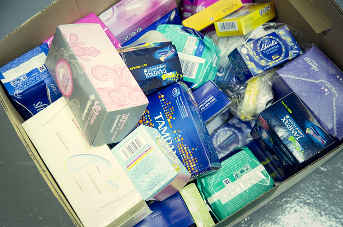 生理用品は できれば用意 いいえ 必需品です ナプキンを寄付する女性の話