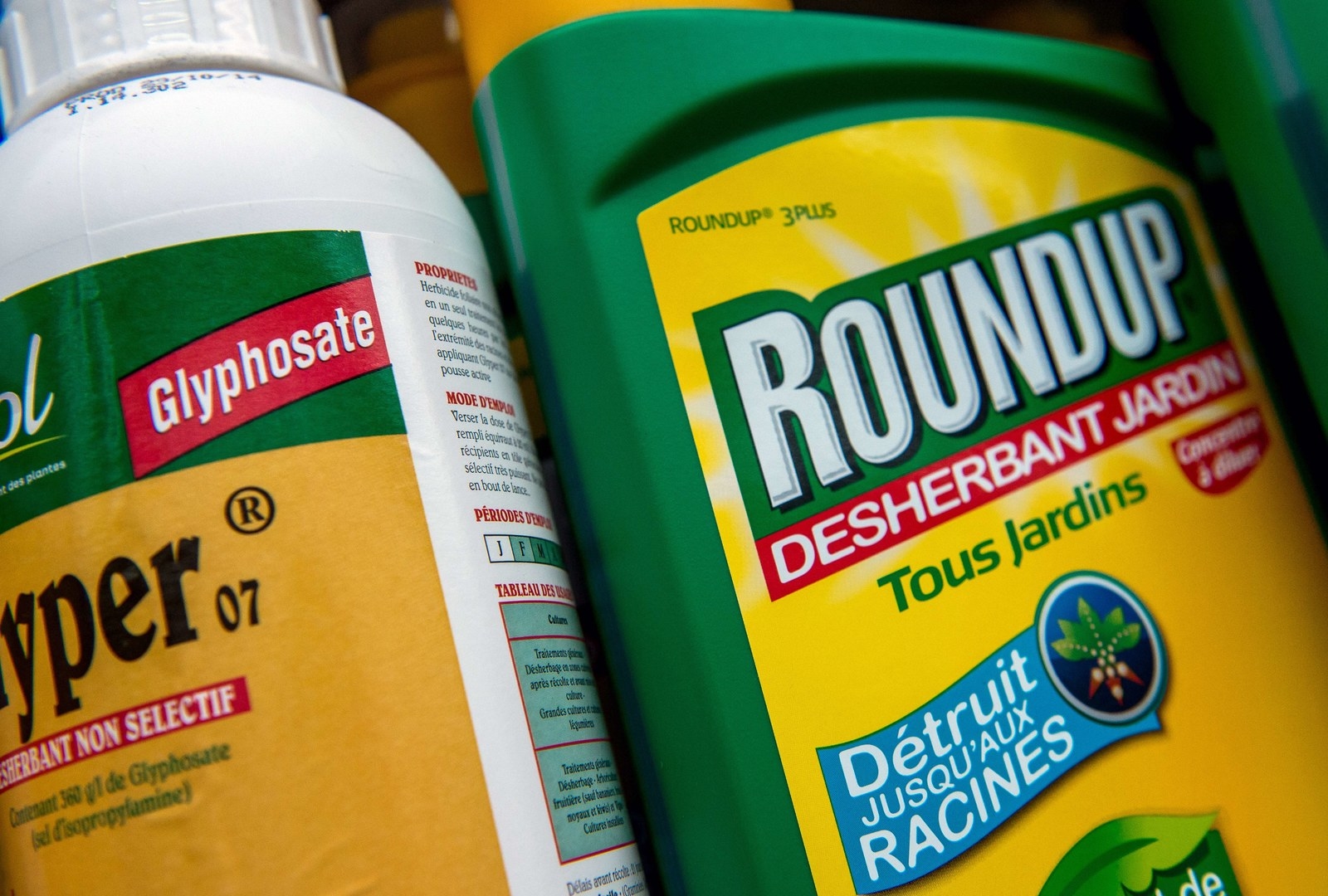 Das Mittel Roundup, das unter anderem wegen seiner Zutat Glyphosat in der Kritik ist.