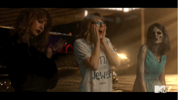https://www.buzzfeed.com/kristinharris/taylor-swift-released-her-look-what-you-made-me-do-video-and