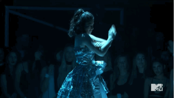 anigif_sub-buzz-2555-1503882656-1.gif?do