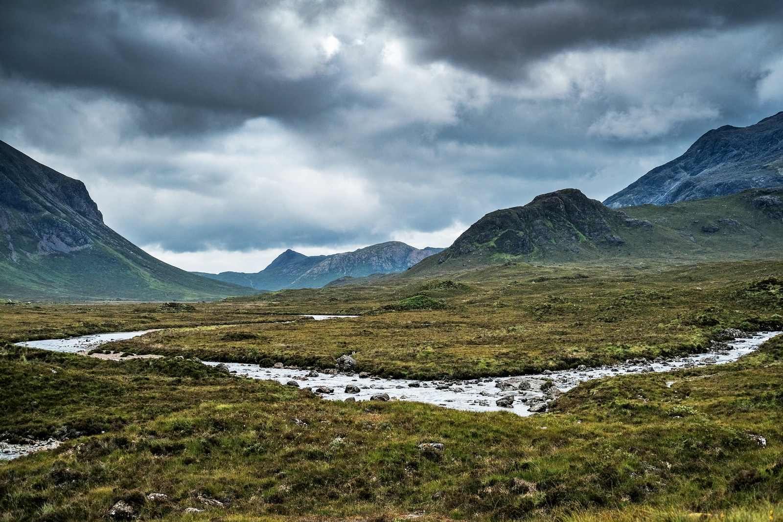 This Is What It's Like To Live On A Remote Scottish Island When You're ...