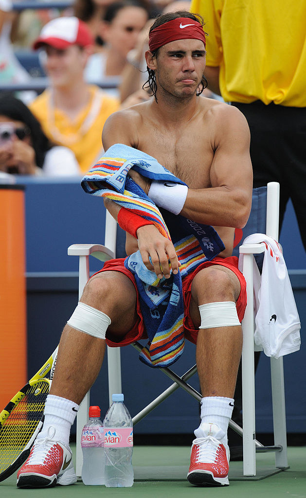 Literally Just 29 Pictures Of Tennis Players Taking Off Their Shirts