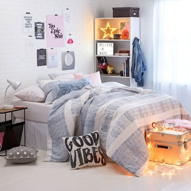19 Amazing Dorm Room Looks You Can Actually Recreate
