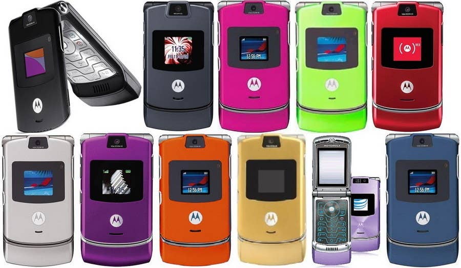 These Were The 6 Most Iconic Flip Phones Of All Time Which We Owned At Some  Point In Our Lives