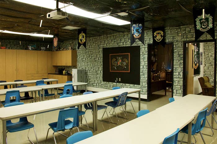Images Of This Harry Potter Classroom Have Gone Viral And It's The