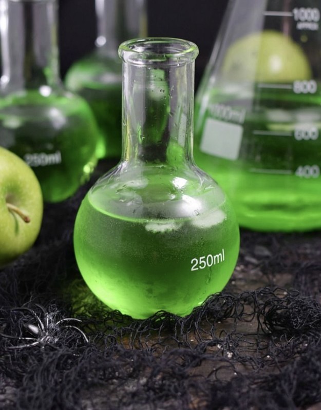 Poisoned Apple Cocktail