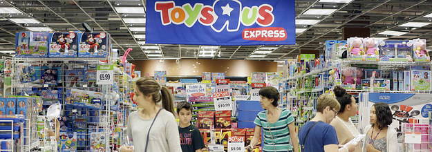Hey, sad internet, use your imagination! If Toys R Us goes bust, pick a  smaller box to shop in – GeekWire