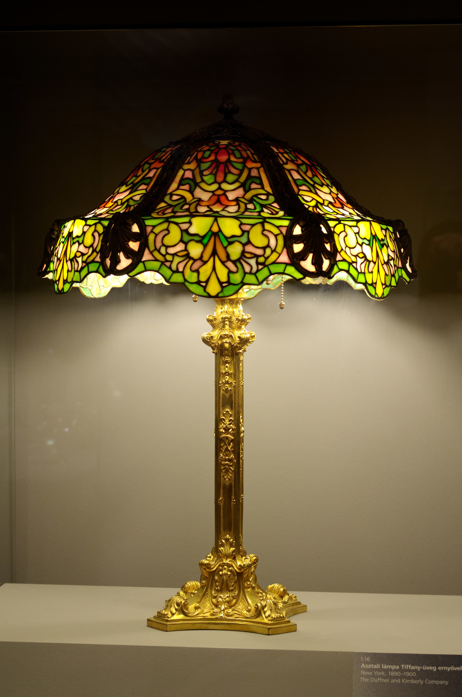 Adding a lampshade or two on the floors can do so much for you apartment in the sophistication department.