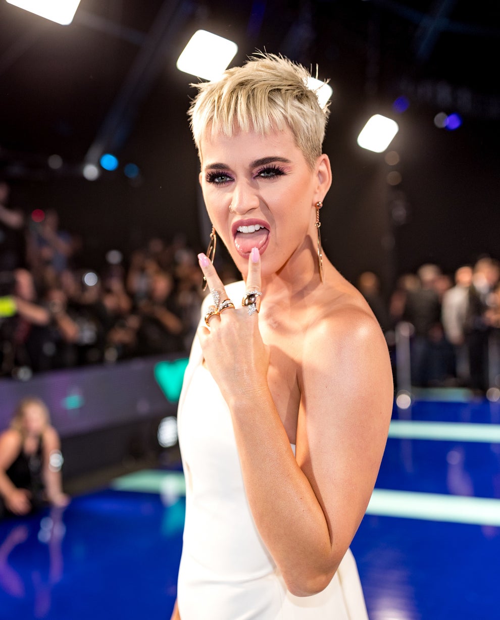 31 Iconic Celebrity Tongues 0960