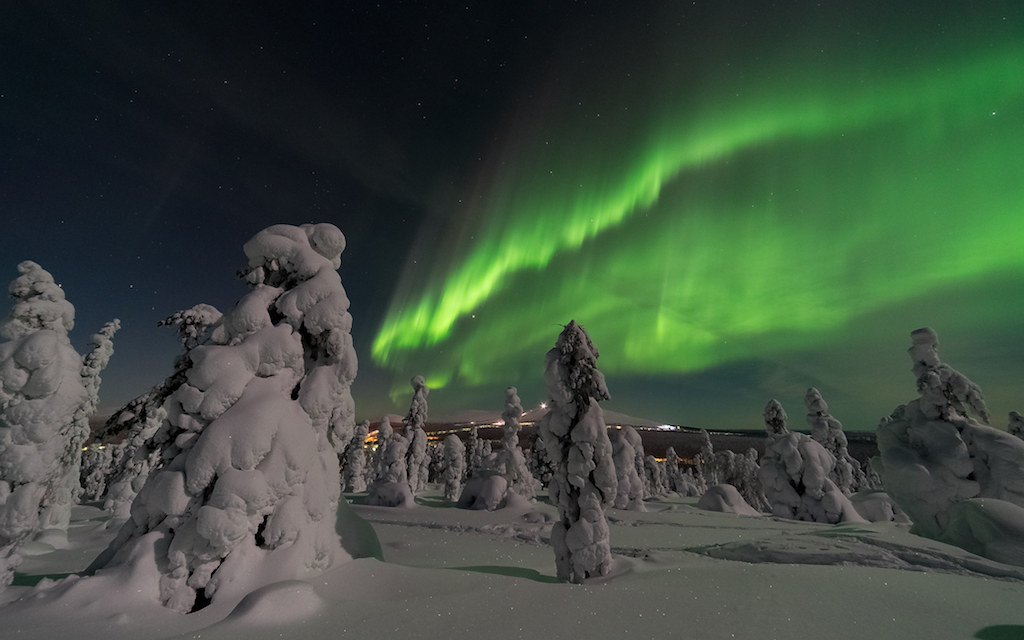 In Lapland, Finland the northern lights are visible year round. While you can occasionally see the aurora borealis in other parts of the world, it's easiest to see them by traveling to the northern end of Finland, to the city known as Lapland.