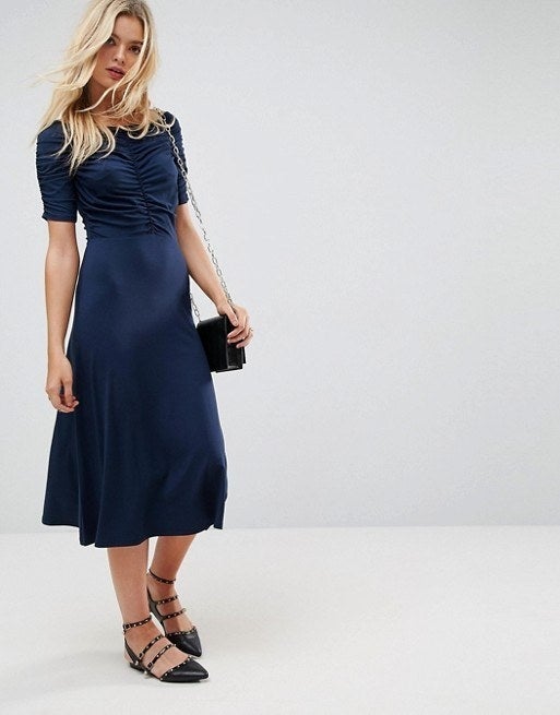 Absolutely Stunning (And Cheap!) Dresses To Wear To A Fall Wedding