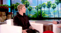 When a guy popped out and gave Justin Bieber a spook.