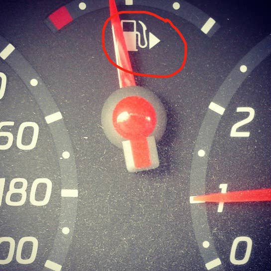 Here's how to use it: The arrow points to the side of the car your gas cap can be found on. If your car is older, or doesn't have an arrow, the direction of the fuel hose sometimes indicates where the gas cap can be found.
