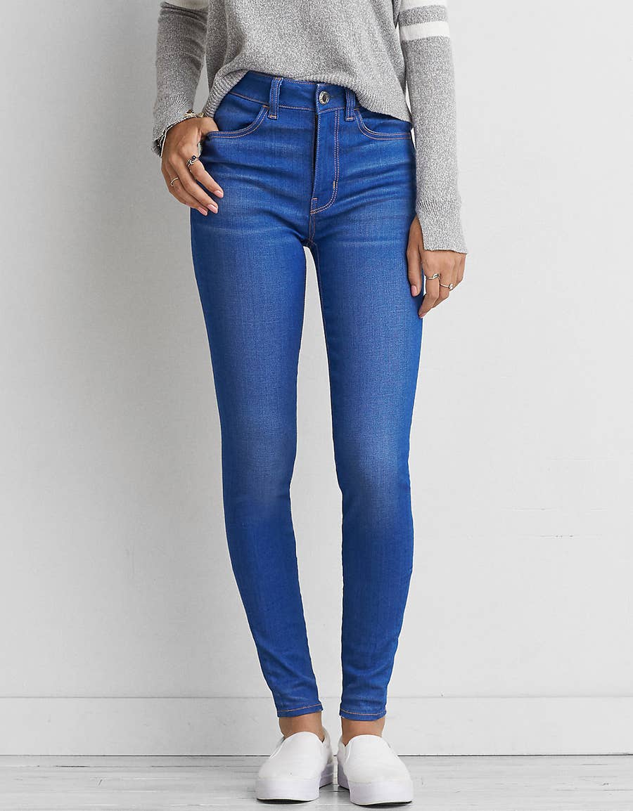 20 Ridiculously Comfy Jeans Brands That People Actually Swear By